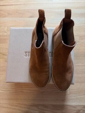 Steve Madden Tan Suede Chelsea Booties